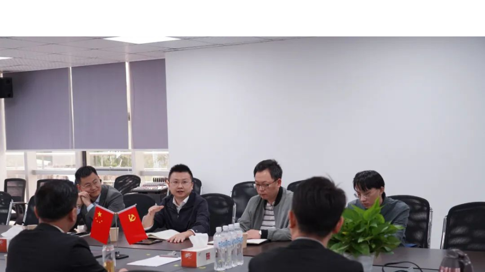 浙江省環(huán)保集團生態(tài)環(huán)保研究院梁軍副院長、浙江環(huán)信自動檢測有限公司董事長朱寧一行蒞臨我司參觀、洽談合作